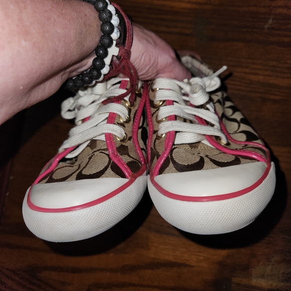 Signature C Coach Barrett shoes - Picture 9 of 12